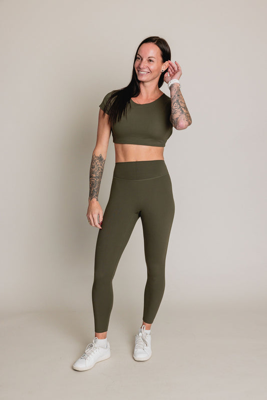 Top court d'entraînement EQUILIBRE - Vert Olive