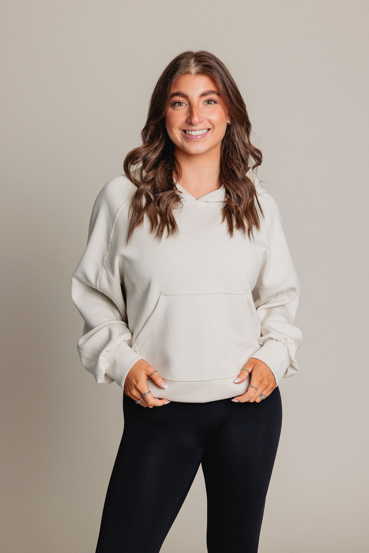 Chandail manches longues à capuchon BLAZE - Creme