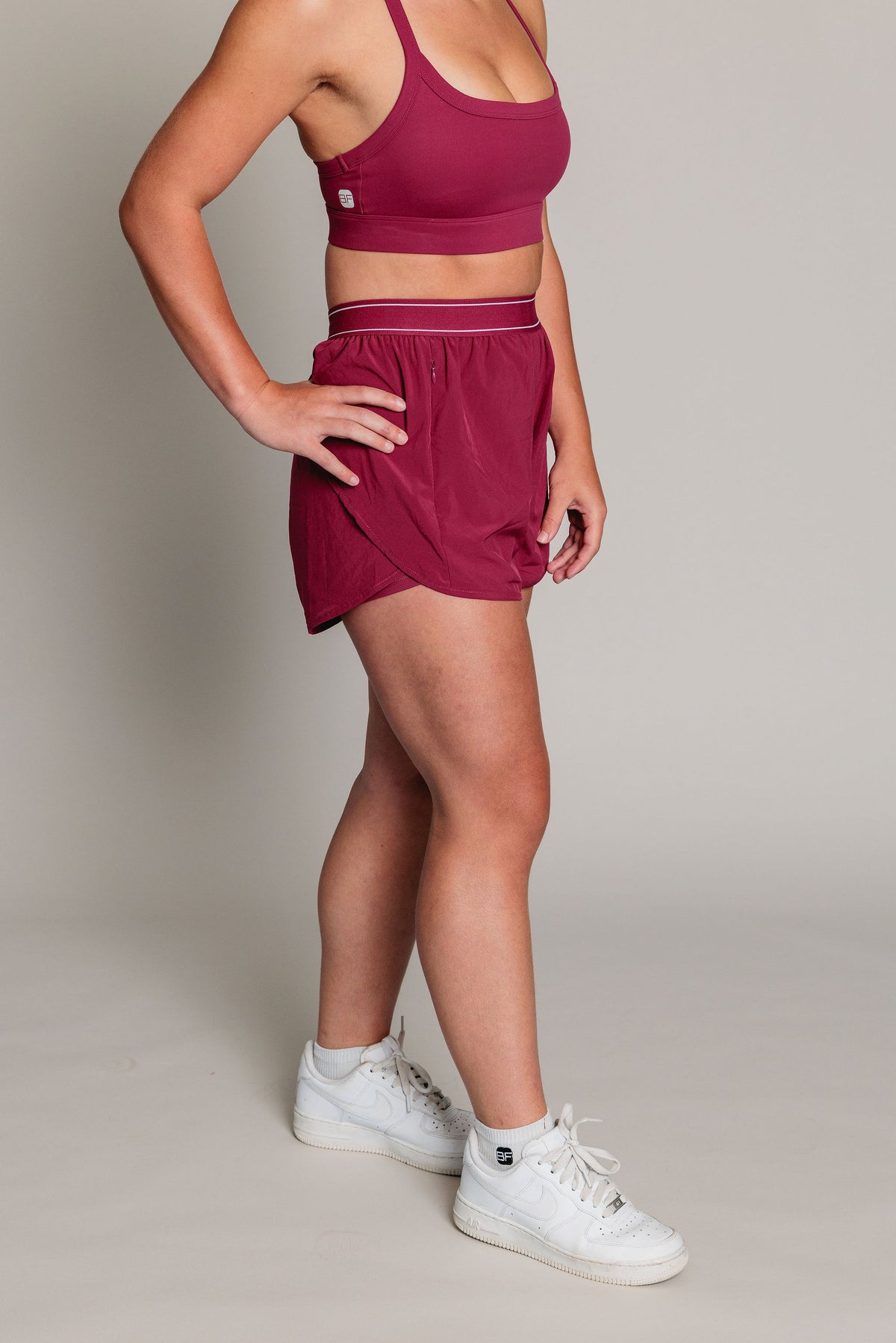 Short de course HYBRID - Cranberry
