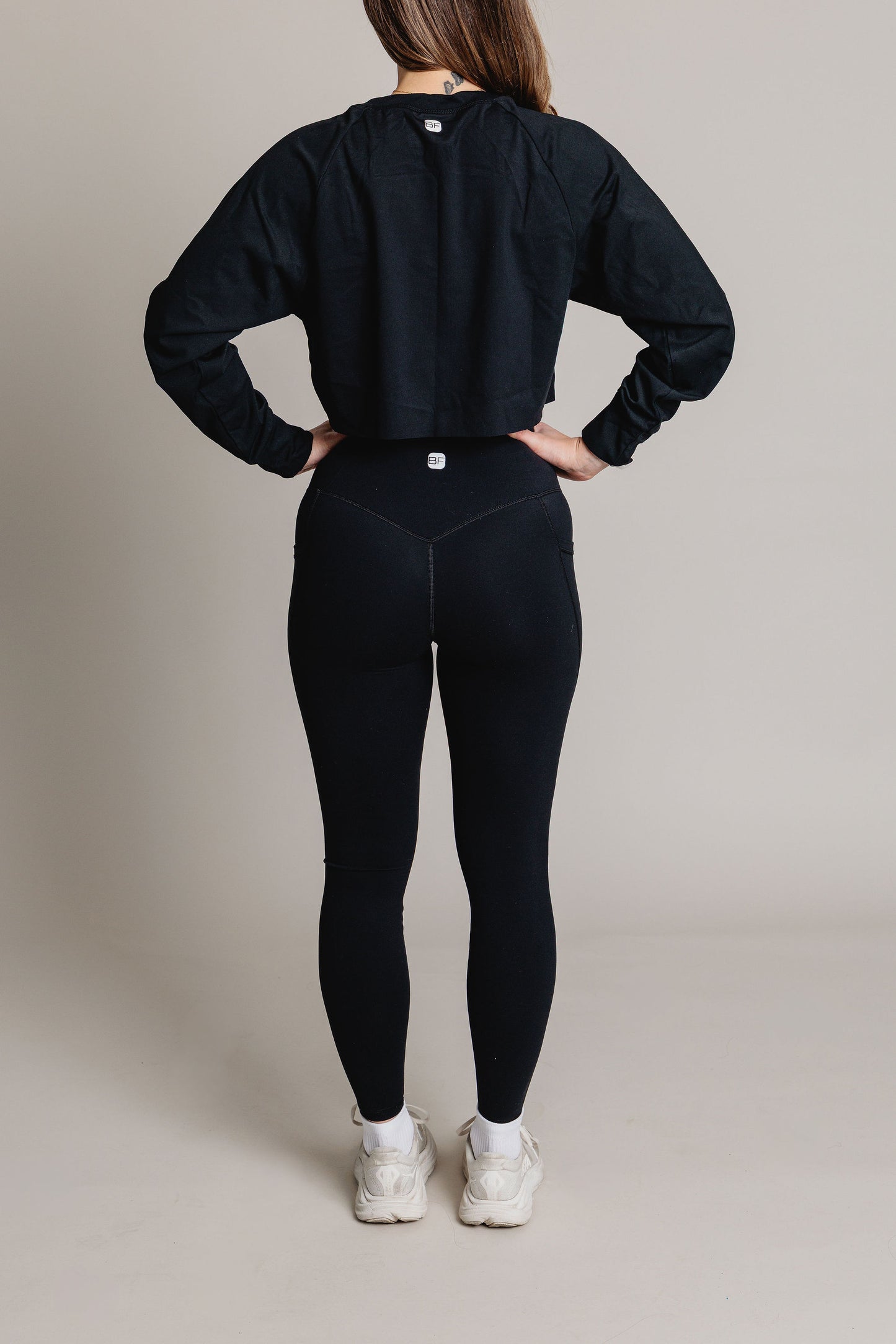 Chandail Crop manches longues FLEXIA - Noir